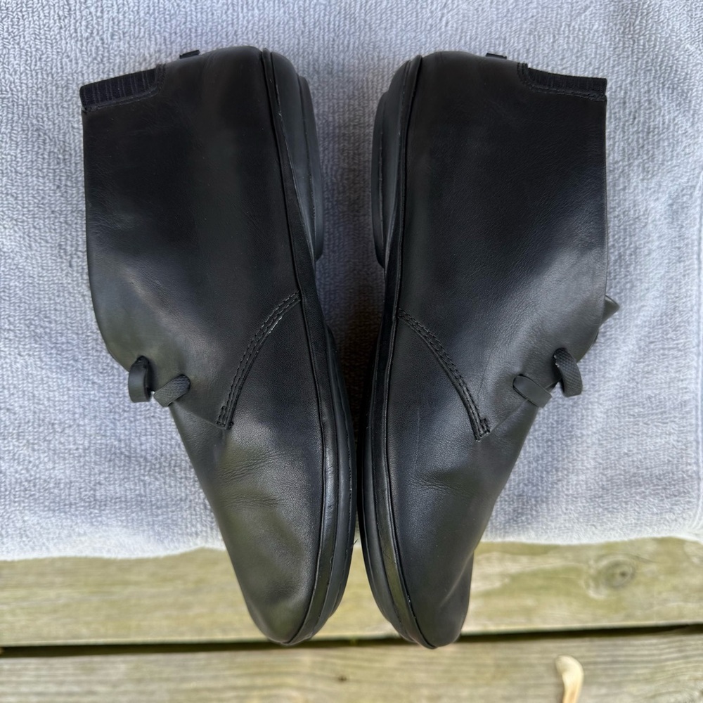 Camper Right Leather Ankle Booties Black Rubber Outsole EU 39 US 8.5 Flexible - Picture 4 of 16